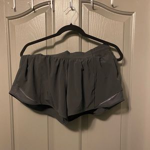 Brand new never worn Hotty Hot shorts 4”.